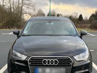 Gebraucht Audi A1 Attraction 86 PS (63 kW) 2013 Schwarz Kleinwagen