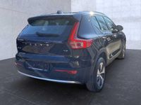 Gebraucht Volvo XC40 Core 129 PS (94 kW) 2023 Black solid (stone) / solid (schwarz) SUV