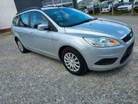 Gebraucht Ford Focus 101 PS (74 kW) 2010 Grau Kombi