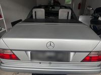 Gebraucht Mercedes E200 Edition 136 PS (100 kW) 1997 Silber Cabrio