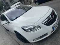 Używany Opel Insignia Active 131 KM (96 kW) 2012 Biały Kombi