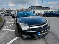 Gebraucht Opel Astra 120 PS (88 kW) 2009 Schwarz Coupé