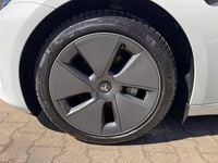 Gebraucht Tesla Model 3 RWD 225 kW (306 PS) 2021 Weiß Limousine