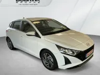 Gebraucht Hyundai i20 Trend 100 PS (73 kW) 2026 Weiß Kleinwagen