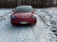Gebraucht Tesla Model 3 Standard Range Plus 225 kW (306 PS) 2019 Rot Limousine