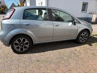 Gebraucht Fiat Punto Evo 77 PS (56 kW) 2012 Grau Kleinwagen