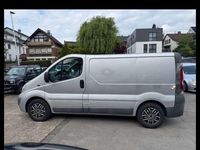 Gebraucht Opel Vivaro 145 PS (106 kW) 2011 Grau Van / Kleinbus
