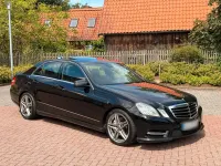 Gebraucht Mercedes E350 AMG 265 PS (194 kW) 2013 Schwarz Limousine