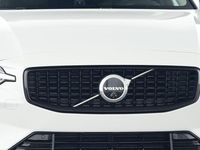 Gebraucht Volvo V60 Plus 197 PS (144 kW) 2025 Weiss Kombi