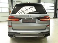 Gebraucht BMW X7 M Sport 352 PS (258 kW) 2025 Grau SUV