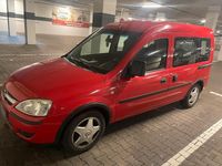 Usata Opel Combo 90 CV (66 kW) 2007 Rosso Monovolume