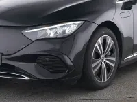 Gebraucht Mercedes EQE300 Advanced 180 kW (245 PS) 2025 Lack obsidianschwarz Limousine