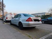 Gebraucht Mercedes C180 Classic 143 PS (105 kW) 2005 Silber Limousine