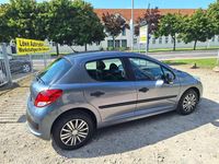Gebraucht Peugeot 207 Style 95 PS (69 kW) 2011 Grau Limousine