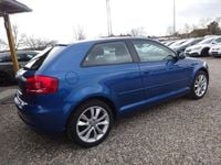 Gebraucht Audi A3 Attraction 125 PS (91 kW) 2009 Blau Kleinwagen