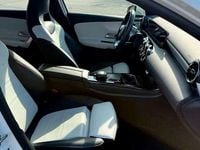 Gebraucht Mercedes A200 163 PS (119 kW) 2019 Weiß Limousine