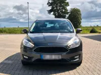 Gebraucht Ford Focus 101 PS (74 kW) 2016 Grau Limousine