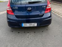 Gebraucht Hyundai i30 116 PS (85 kW) 2008 Blau Limousine