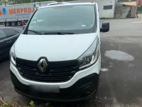 Gebraucht Renault Traffic 105 PS (77 kW) 2018 Weiß Van / Kleinbus