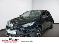 Neu Toyota Yaris Hybrid 92 PS (67 kW) 2025 Blau Limousine