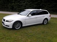 Gebraucht BMW 320 184 PS (135 kW) 2011 Weiß Kombi