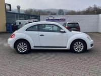 Gebraucht VW Beetle Basis 105 PS (77 kW) 2014 Pure white Kleinwagen