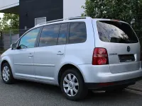 Gebraucht VW Touran Highline 109 PS (80 kW) 2008 Silber Van / Kleinbus