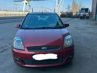 Gebraucht Ford Fiesta 70 PS (51 kW) 2008 Rot Kleinwagen