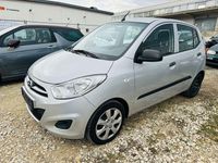 Gebraucht Hyundai i10 Edition 69 PS (50 kW) 2014 Silber Kleinwagen