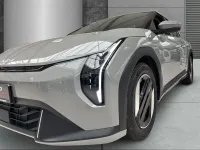 Neu Kia EV4 Earth 150 kW (204 PS) 2026 Grau Limousine