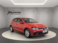 Neu VW Polo IQ Drive 95 PS (69 kW) 2025 Rot Limousine