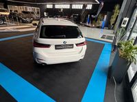Gebraucht BMW 320 Performance 190 PS (139 kW) 2024 Weiß Limousine