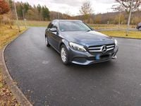 Gebraucht Mercedes C220 Avantgarde 170 PS (125 kW) 2015 Grau Kombi