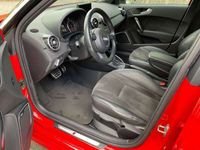 gebraucht Audi A1 Sportback 1.8 TFSI S tronic sport