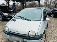 Gebraucht Renault Twingo 59 PS (43 kW) 2004 Silber Kleinwagen