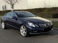 Gebraucht Mercedes E350 265 PS (194 kW) 2011 Blau Coupé