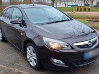 Gebraucht Opel Astra 110 PS (80 kW) 2012 Kleinwagen