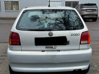 Gebraucht VW Polo 60 PS (44 kW) 1999 Grau Kleinwagen
