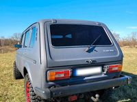 Gebraucht Lada niva 82 PS (60 kW) 2003 Grau SUV