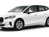 Gebraucht BMW 220 Active Tourer Luxury Line 163 PS (119 kW) 2025 Weiß Van / Kleinbus