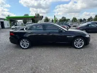 Gebraucht Jaguar XF Prestige 180 PS (132 kW) 2018 Santorini black (metallic) Limousine