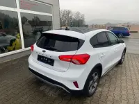 Gebraucht Ford Focus Active X 174 PS (127 kW) 2021 Weiß Limousine