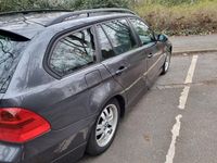 Gebraucht BMW 320 163 PS (119 kW) 2005 Grau Kombi