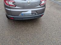 Gebraucht Renault Mégane III Dynamique 110 PS (80 kW) 2009 Grau Limousine