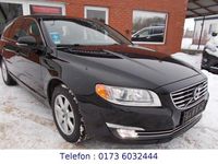 Gebraucht Volvo V70 Summum 181 PS (133 kW) 2014 Schwarz Kombi