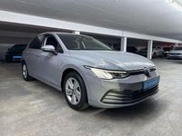 Gebraucht VW Golf VIII Life 150 PS (110 kW) 2024 Mondsteingrau Limousine