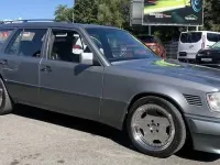 Gebraucht Mercedes 300 Sportline 150 PS (110 kW) 1995 Silber Limousine