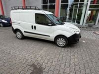 Gebraucht Opel Combo 95 PS (69 kW) 2014 Weiß Van / Kleinbus