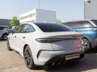 Neu BYD Seal 389 kW (530 PS) 2026 Grau Limousine