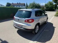 Gebraucht VW Tiguan Sportline 140 PS (102 kW) 2010 Silber SUV